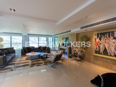 Apartment · For sale · 6 bedrooms